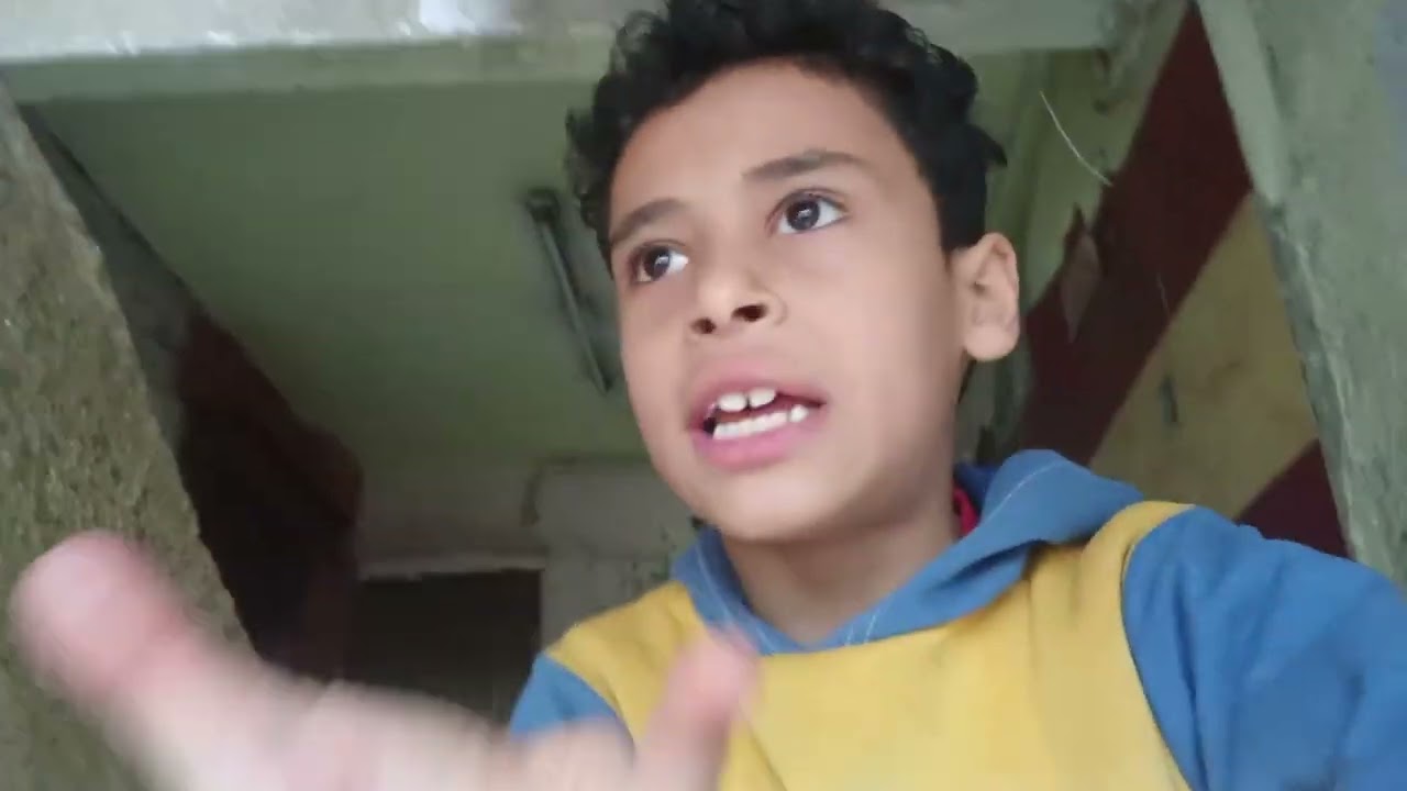 حاولت اغفل الدكتور الشرير وما قدرتش عشان اختفى  بس سبلي حقنه غريبه