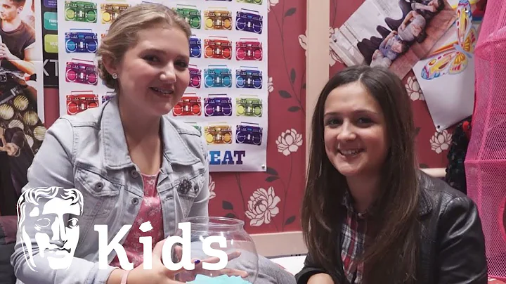 60 Seconds With... Amy Leigh Hickman and Mia McKen...