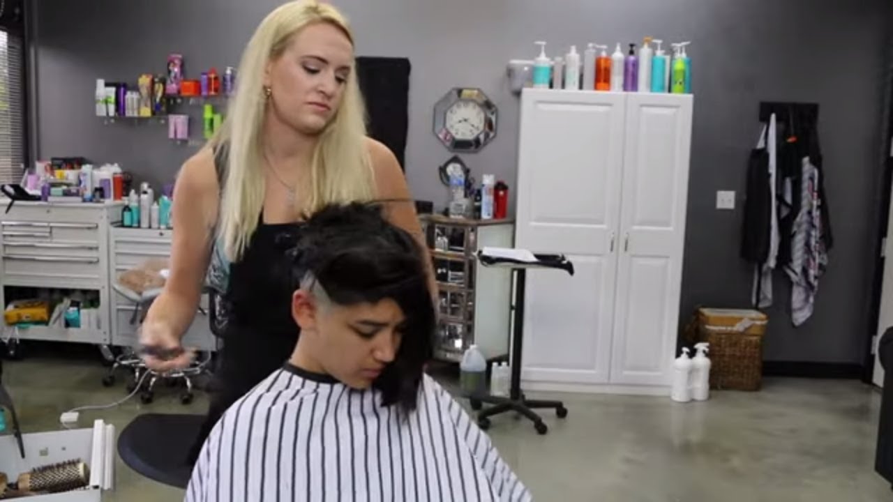 Sani LV (pt 1): Super Long to Bob w/ Shaved Undercut (YT Original) - Sani who is a long hair girl is ready to try something new this summer and opted for a bob with a shaved undercut. 

For more great videos, please visit our web