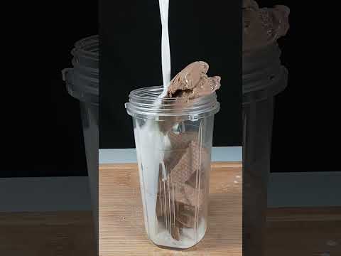 I Made Nabati Chocolate Wafer Milkshake Wafer Milkshake Recipe Chocolate Milkshake Recipe Yt 