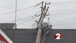 Downed utility pole forces restaurants to close