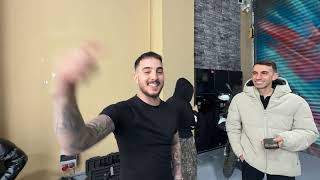 Ebo Ati242 Blok3 Poizi Fotaraf Çeki̇mi̇ Stüdyoda