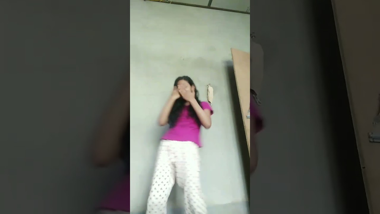 Fly dance - YouTube