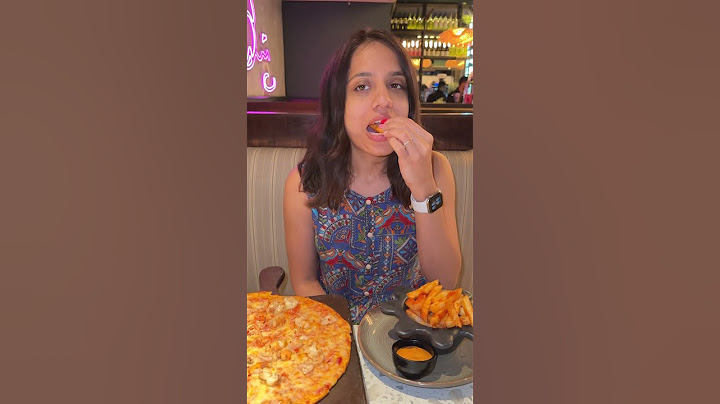 Rating Cheapest V/S Expensive Dish At Virat Kohlis Restaurant 😱😱 | Celebrity Food Challenge 😍