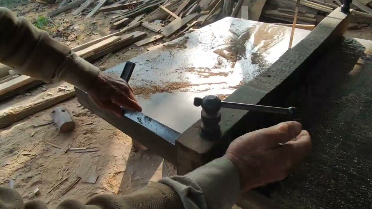 How to restore old wood ?