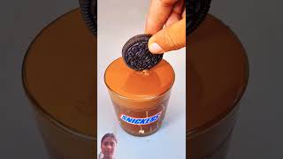 Snickers Chocolate Spread Dipping