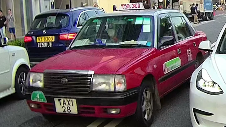 車CAM直擊 - TAXI 28 你張快證補發由專人辦理中，請耐心等候✅ - 天天要聞