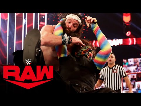 Jeff Hardy vs. Elias – Guitar on a Pole Match: Raw, Nov. 2, 2020
