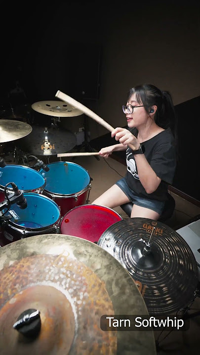 Enter Sandman - Metallica #drumcover #tarnsoftwhip #drummergirl #femaledrummer #drumming