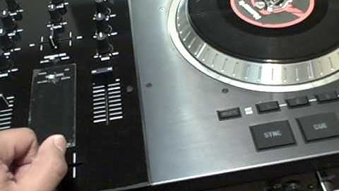 Video Blogging entry of the Numark NS7 by DJ Esco