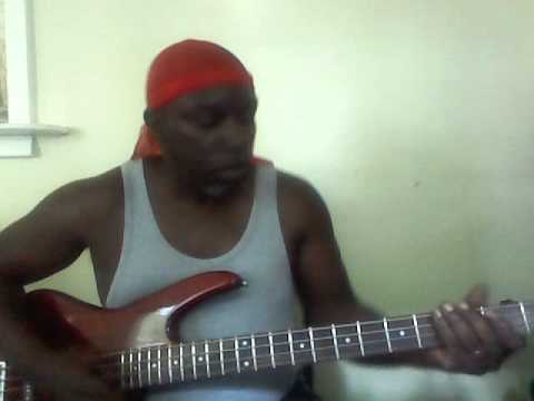 Bass Tips, Tricks and Technique - The Bass Growl!! - YouTube