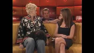 Anna on 'E News Live' in 2002
