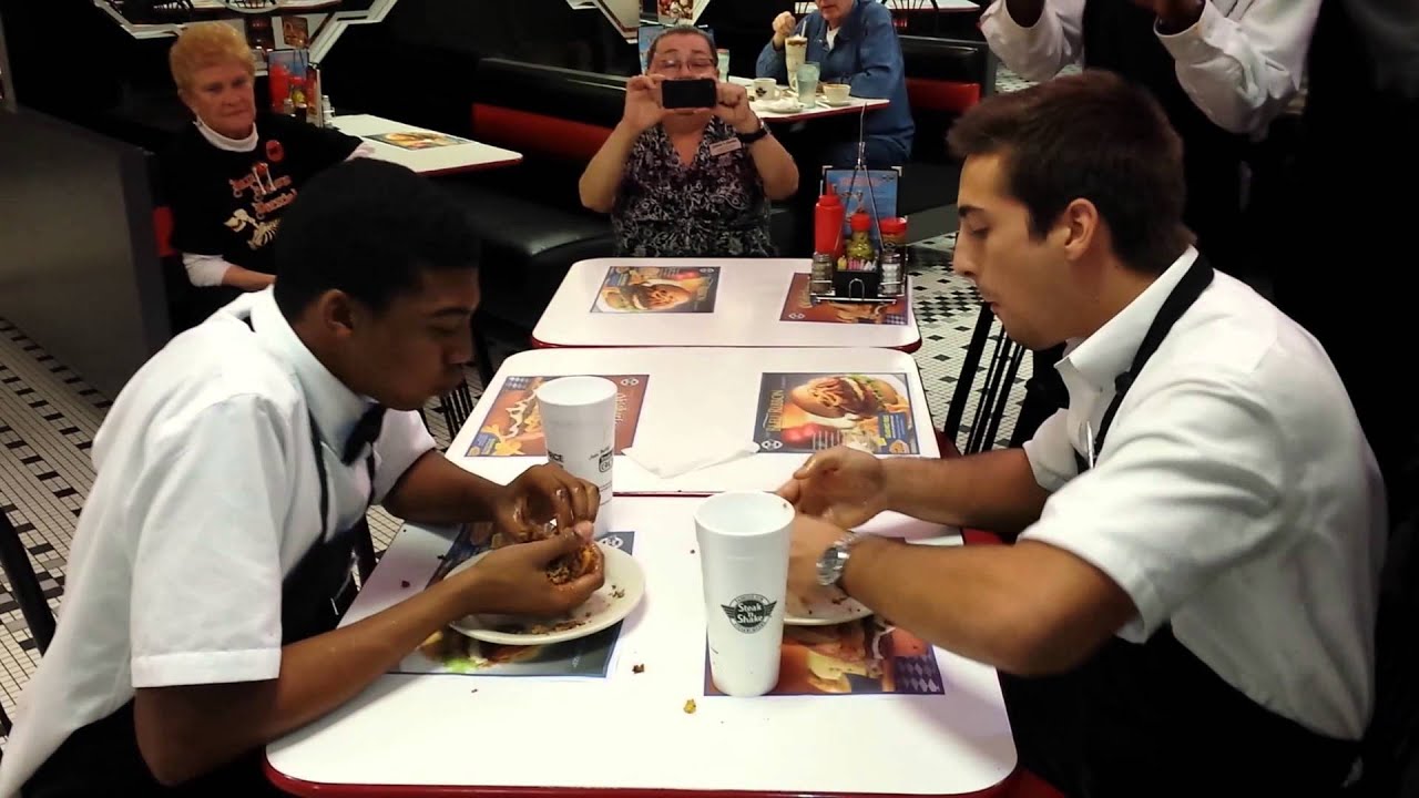 Steak n Shake 7X7 Challenge Tyler vs Cedric YouTube