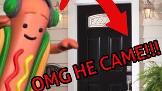 VISITED BY THE SNAPCHAT DANCING HOT DOG?! *OMG HE ACTUALLY CAME* | Life With Ozone screenshot 3