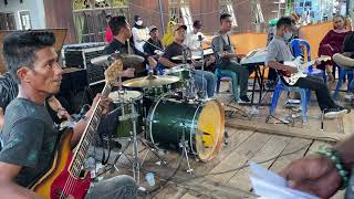 Download Lagu O.M Fandhara Group dangdut kotabaru ( PETAKA )  Moneta MP3 Download Lagu O.M Fandhara Group dangdut kotabaru ( PETAKA )  Moneta MP3
