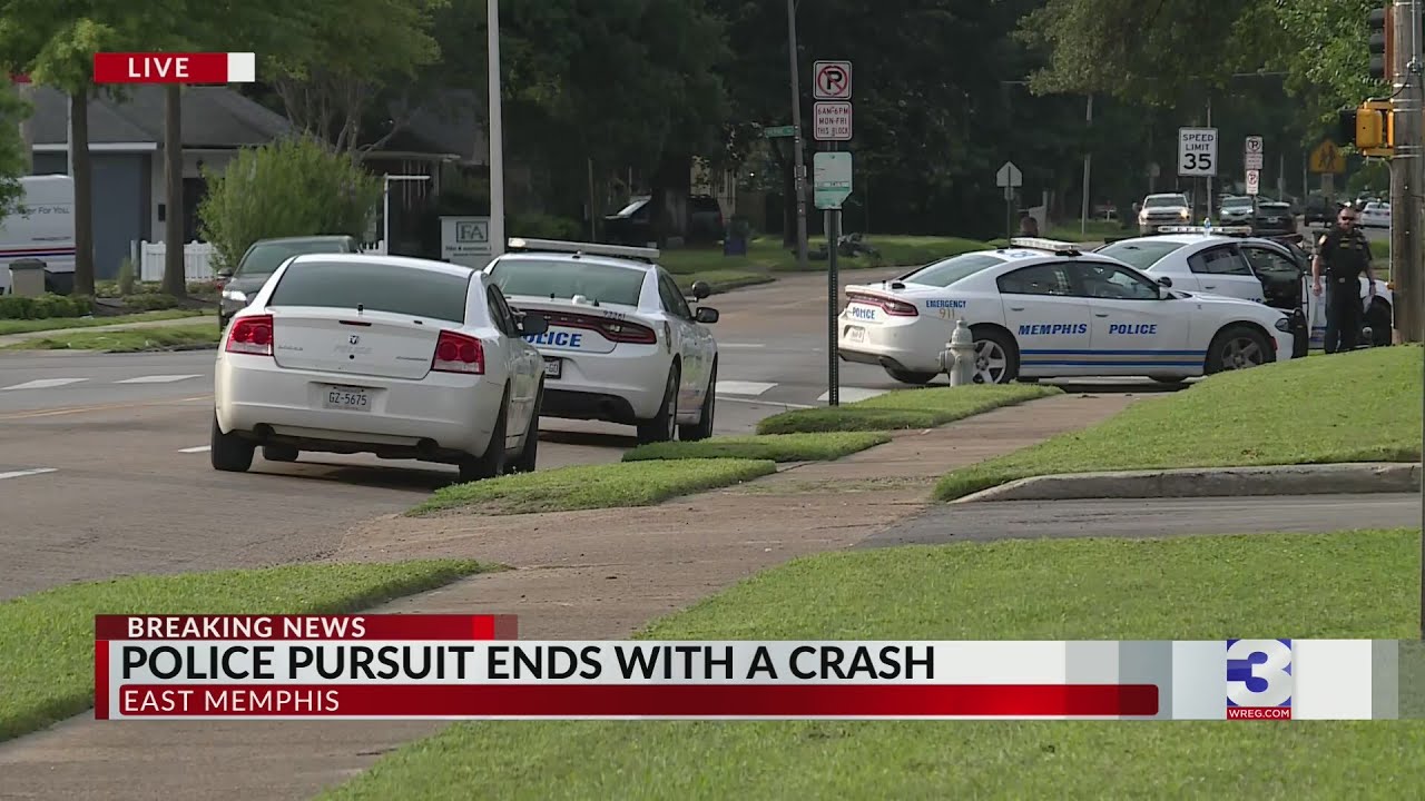 East Memphis police pursuit ends in crash - YouTube