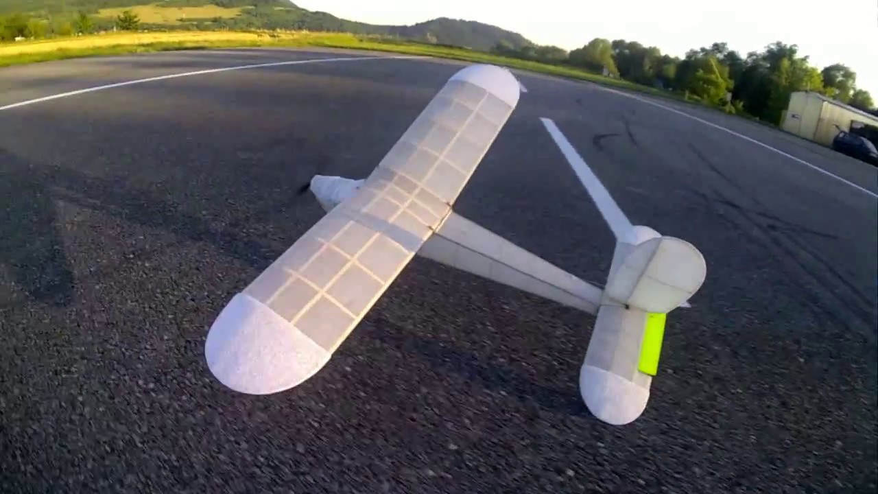 Part II Slow Park Flyer III RC Model Videoklip Holiday Flying part-ii-slow-park-flyer-iii-rc-model-videoklip-holiday-flying