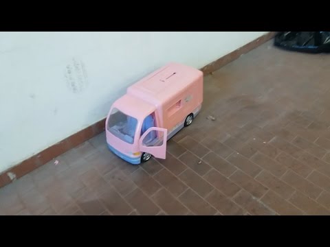 Barbie Car Crash - රිය අනතුර autonehoda prometna nesreča ungquzulwano lwemoto מאַשין קראַך