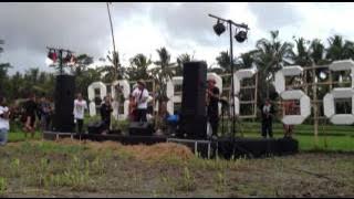 Superman Is Dead - Jadilah Legenda (Live #BaliNotForSale )