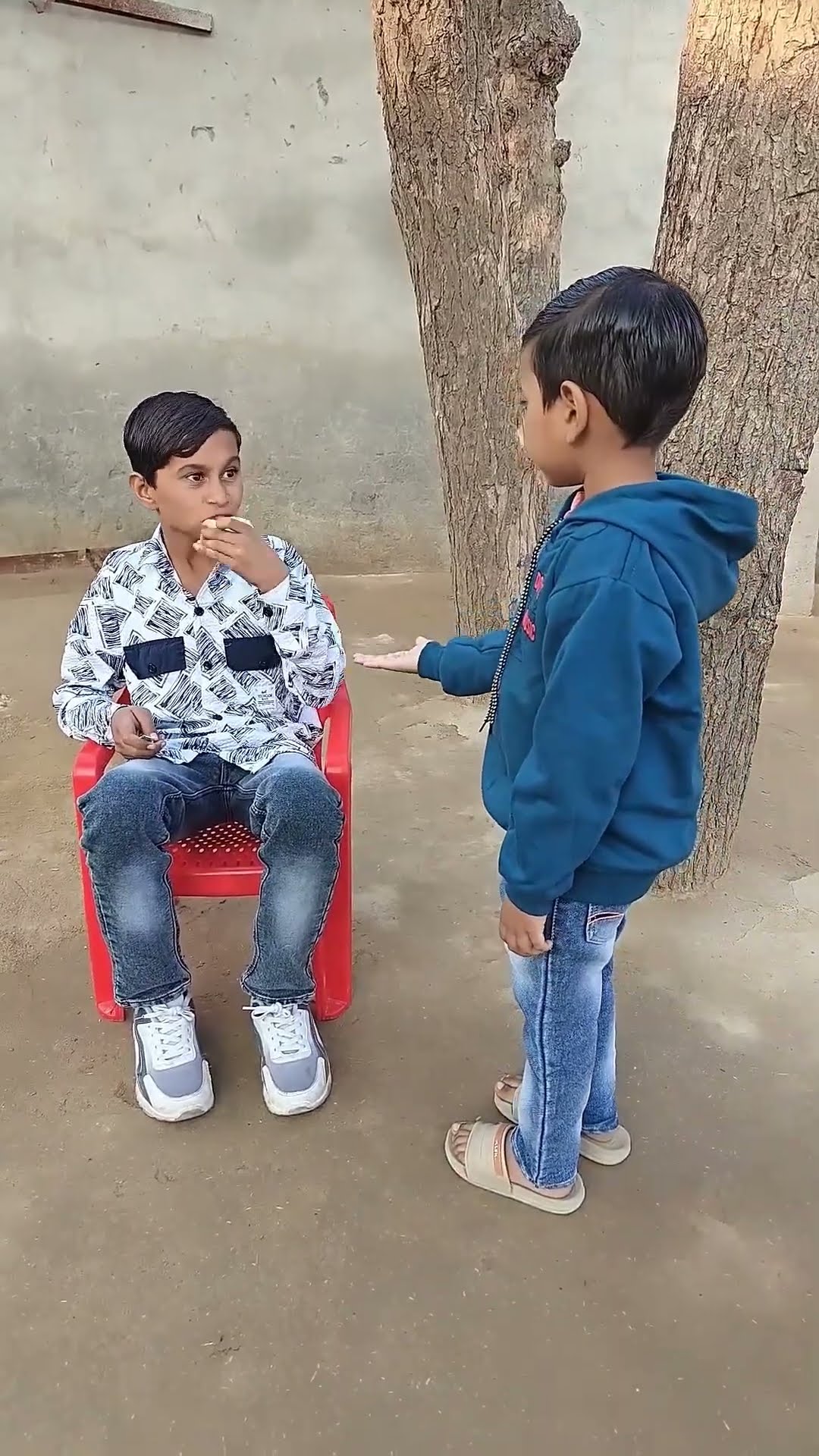 Shantanu ko Apple khana hai ?#shorts