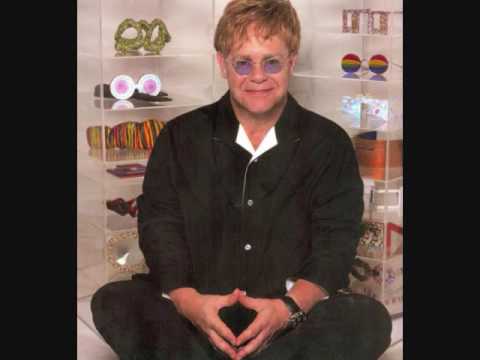Elton John - Elton's Song LIVE 1999