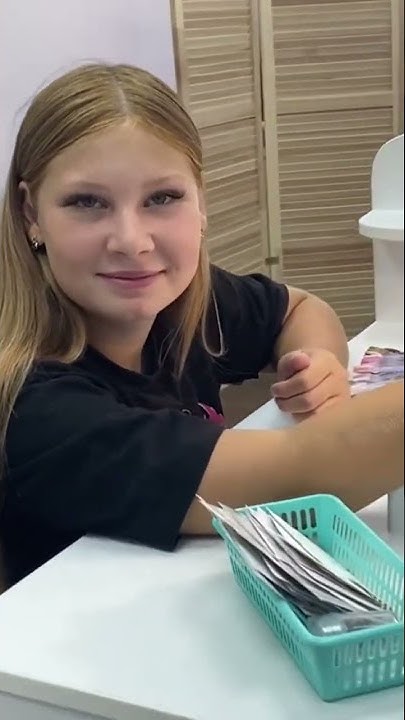 Маникюр в школу 😂🔥 - YouTube