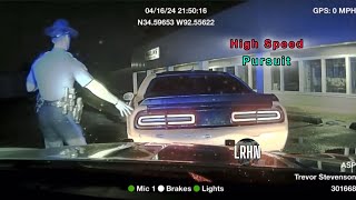 : Dodge Challenger Takes Trooper On 140MPh High Speed Pursuit In Heavy Rain