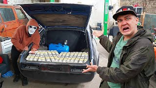 видео: Открыли багажник автомобиля с аукциона, а там... картинка: Открыли багажник автомобиля с аукциона, а там...