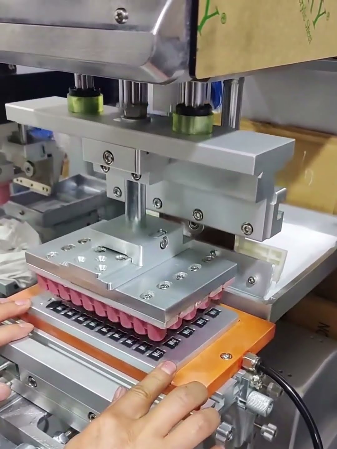 Memory card layout printing process- Good tools and machinery make work easy