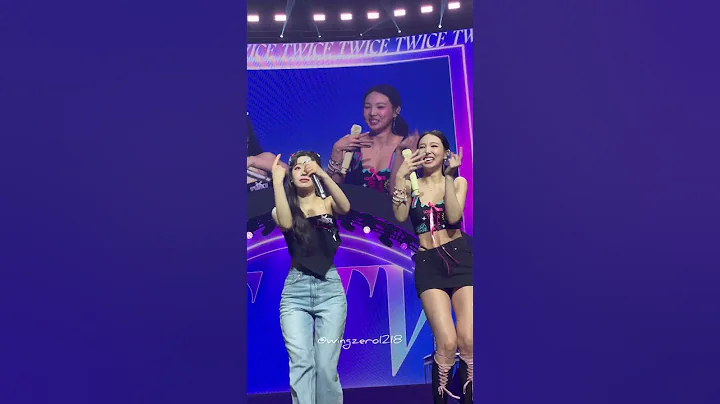 TWICE 5th World Tour Chicago Dahyun and Nayeon Candy-pop with POP choreography #shorts
