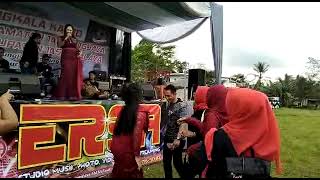 Beraksi Nyari Saweran