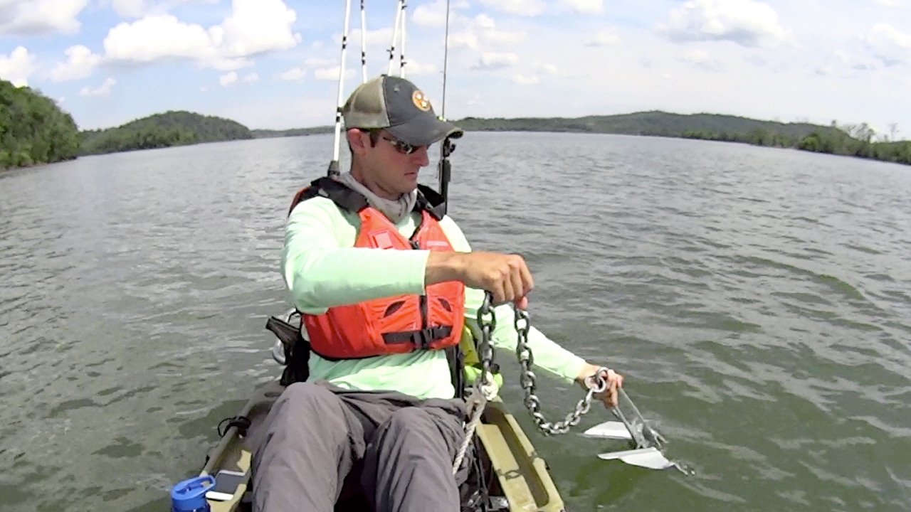 How to Anchor a Fishing Kayak 