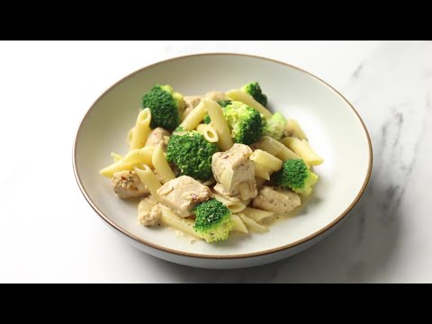 Easy Cajun Chicken Pasta Alfredo with Broccoli