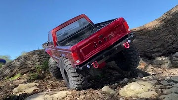 Element Enduro Jeep Gladiator and scx10ii Jeep Comanche Offroad