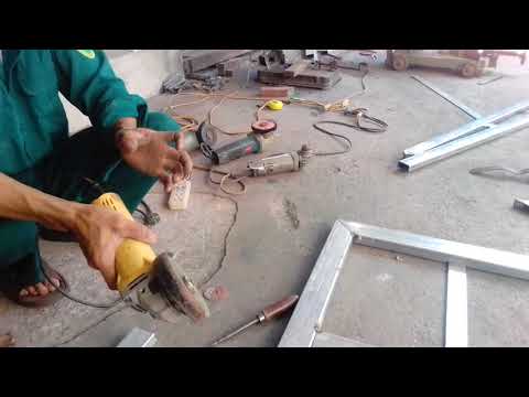 Video Cách sử dụng máy cắt cầm tay an toàn, đúng kỹ thuật. - youtube