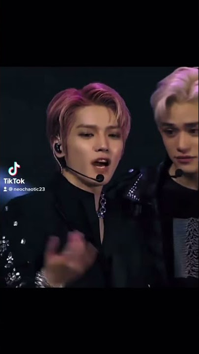TAEYONG AND LUCAS VIBING TO DRIP (SUPERM)