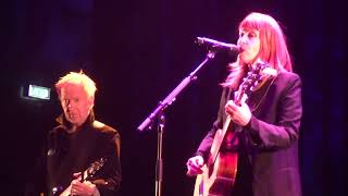 Suzanne Vega & Gerry Leonard    Luka à la cartonnerie à Reims