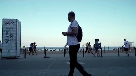 Turkish blind entrepreneur invents ‘smart cane’