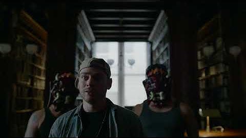 Mr Robot season 2 - I speak China very much good 我说很多好中国语