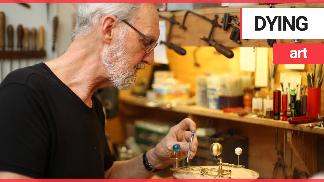 Десятки старинных британских ремесел находятся под серьёзной угрозой исчезновения | SWNS TV