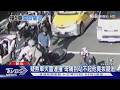 騎士暴衝撞五車 竟丟下後座受傷母落跑｜TVBS新聞 @TVBSNEWS01