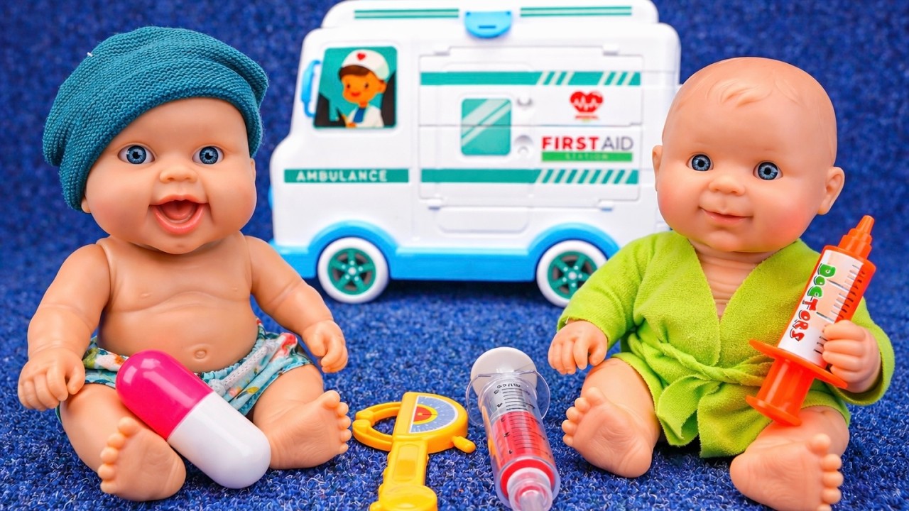 Unboxing COCOMELON Doctor Set, Pinkfong First Aid Toys & Ambulance Playset | Fun Review Toys