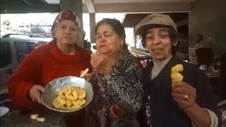 HÓSPEDES DO MEU CHALÉ FAZENDO BISCOITO DE POLVILHO+ ANIVERSÁRIO DO MEU NETO