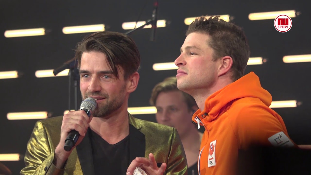 Sven Kramer reageert geïrriteerd bij huldiging 5 kilometer