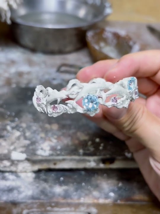 Simple Dolphin Bracelet #HandmadeSilverJewelry #UniqueSilverJewelry  #ArtsyVibes #OriginalDesign