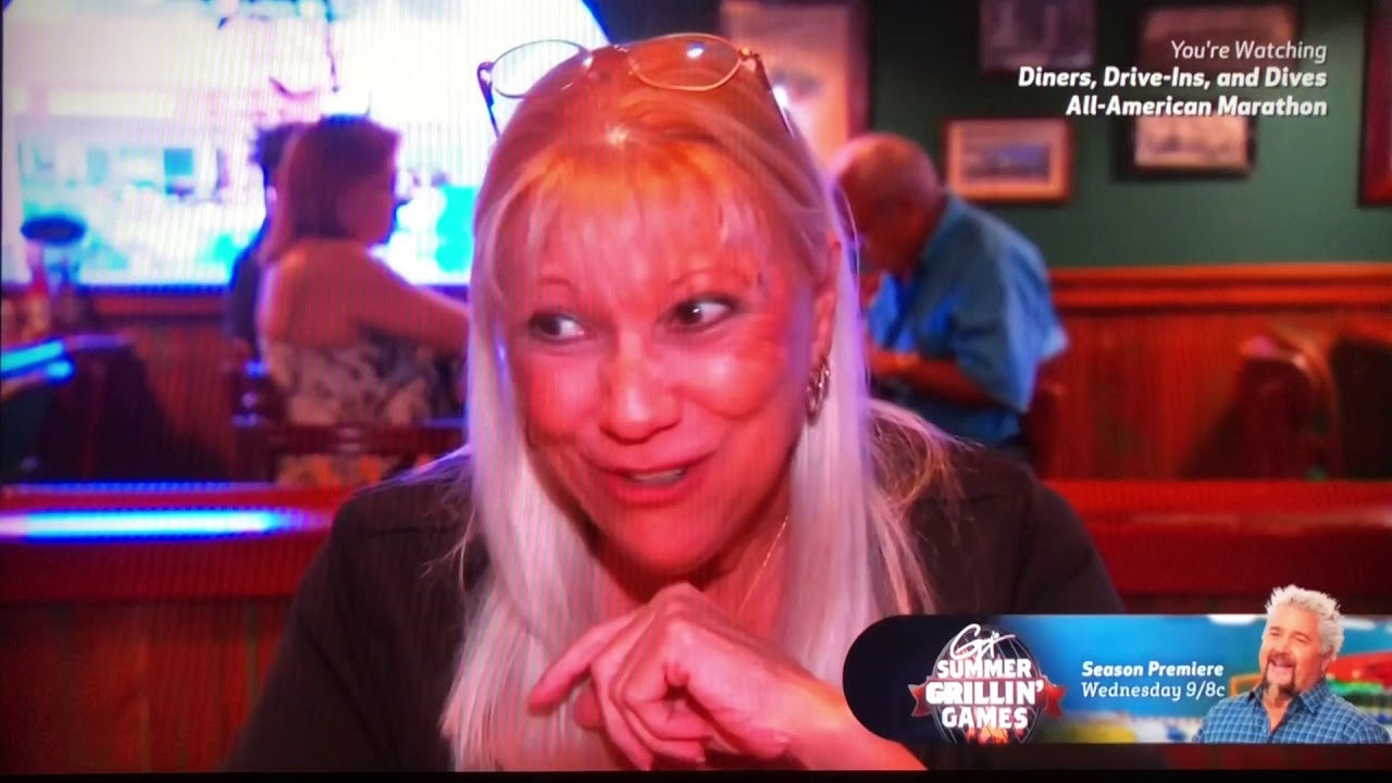 Diners, DriveIns and Dives Miami, FL Skully's Tavern YouTube