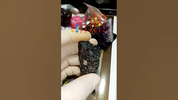 ملتي مليونير او اكتر لا تقدر بي تمن أغلى عينة نيزكية المصنفة بي Blac Beuti Mask NASA Meteorites 