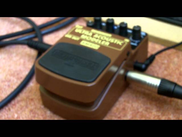 Behringer AM400 Acoustic Modeller - YouTube