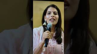 sampati mam pw  singing song at Diwali mela #sampati mam #song #pw#diwali #shorts