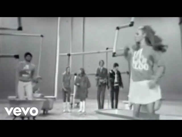 California Dreamin' Original audio/1963 - The Mamas and the Papas class=